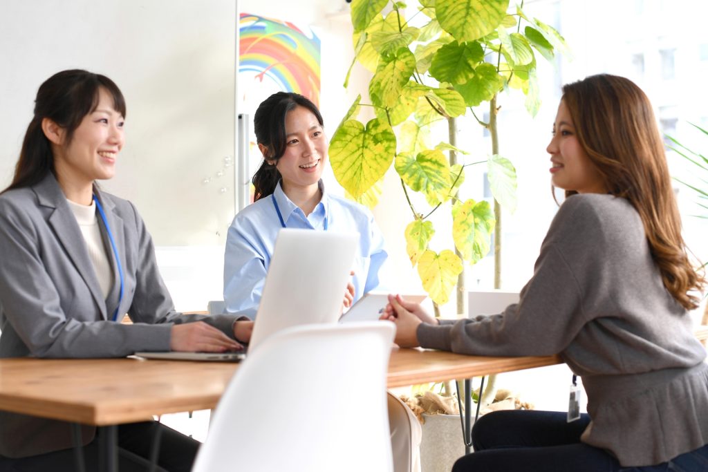 オフィスミーティング